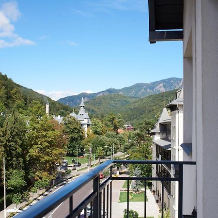 Astra Hotel Calimanesti Luaran gambar