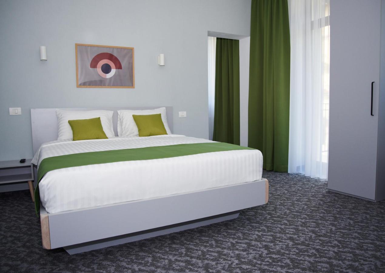 Astra Hotel Calimanesti Luaran gambar