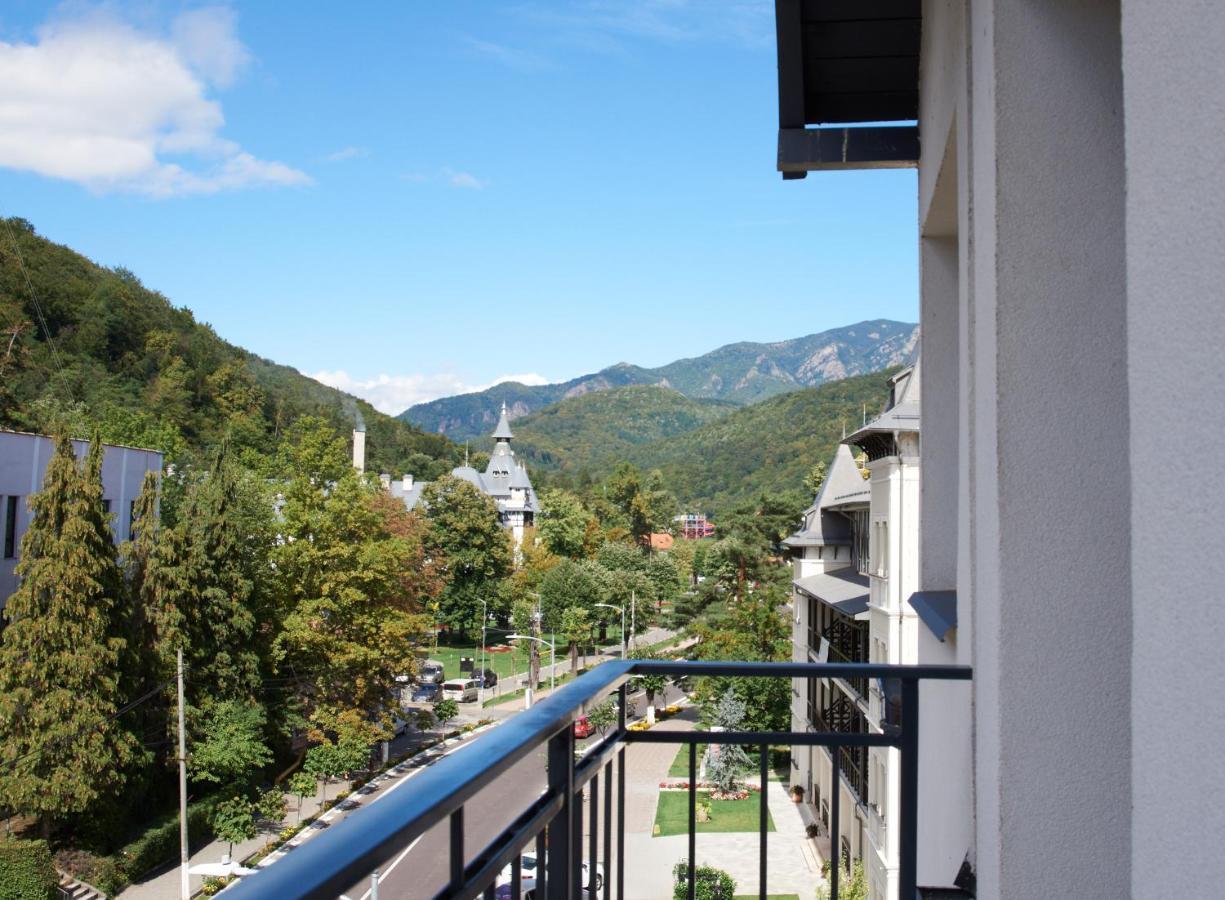 Astra Hotel Calimanesti Luaran gambar